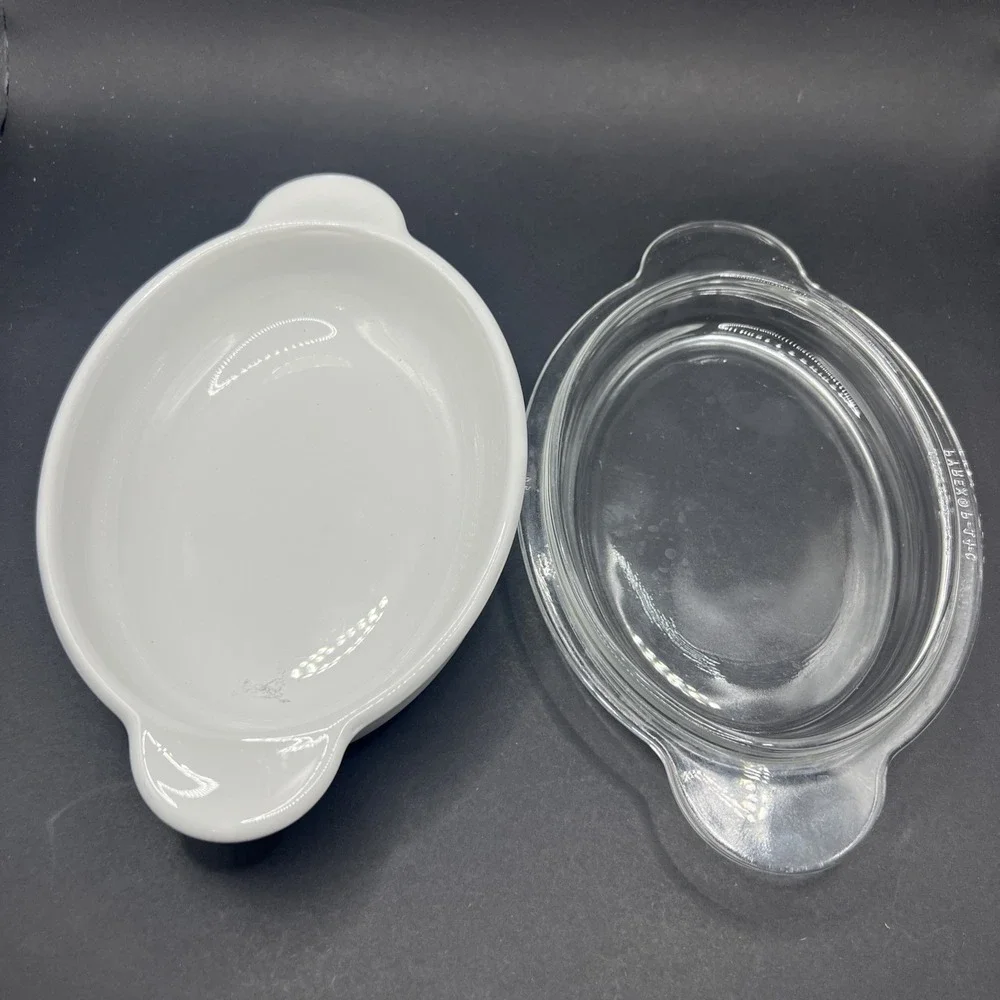 CORNING WARE  P-14-B  14 OZ. ‎ WHITE CASSEROLE DISH W/ CLEAR GLASS LID P-14-C